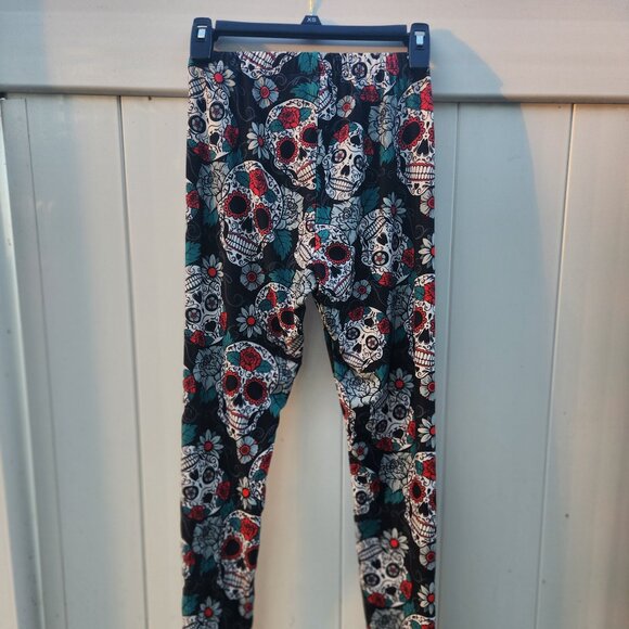 Day of the Dead Sugar Skull and Red Rose Print Leggings-S - Picture 4 of 4